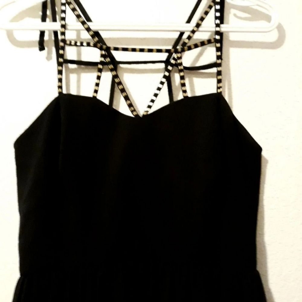 Forever 21 DRESS size M